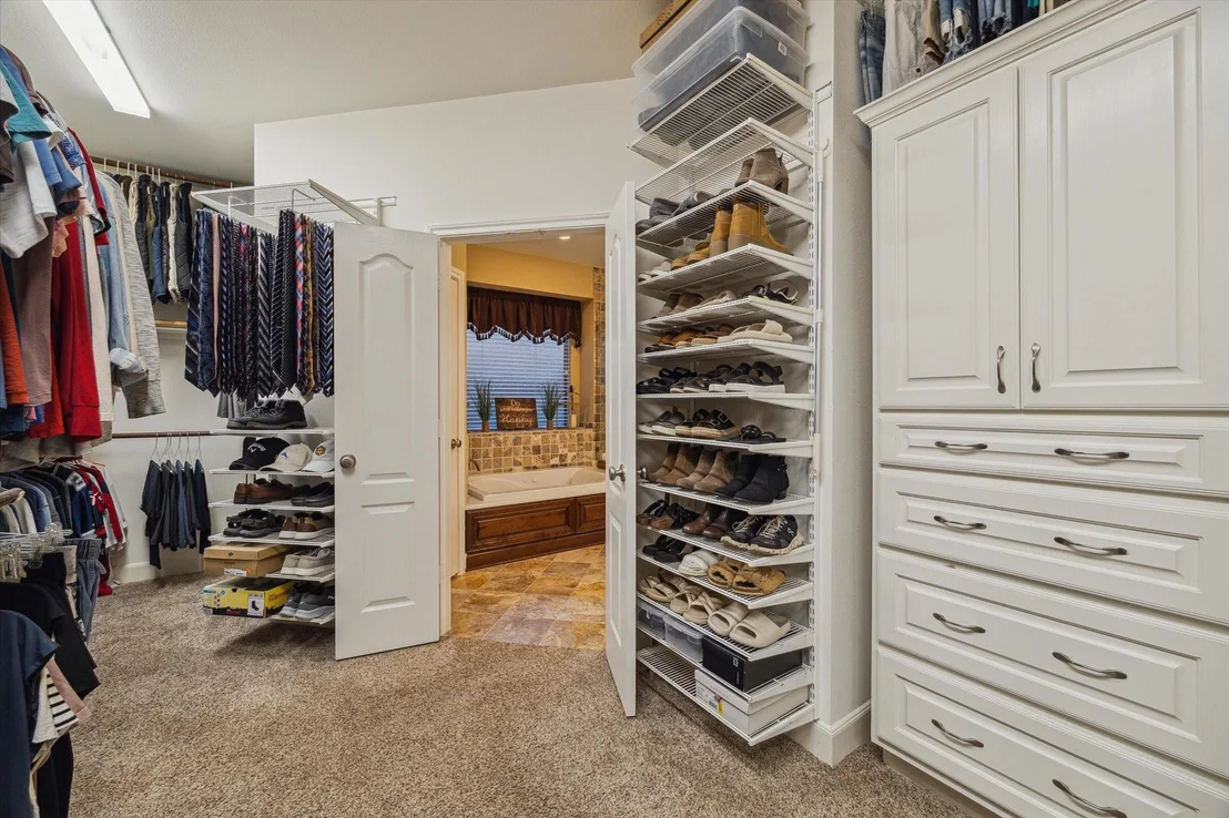 Photo of 31215 Lakeview Bend Lane