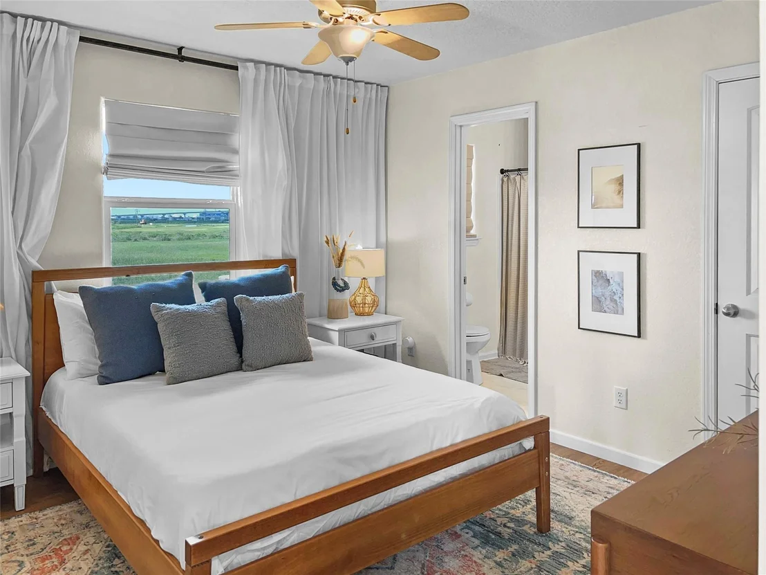 Photo of 753 Bluewater Highway