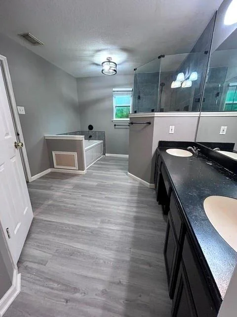 Photo of 600 Spruce Dr