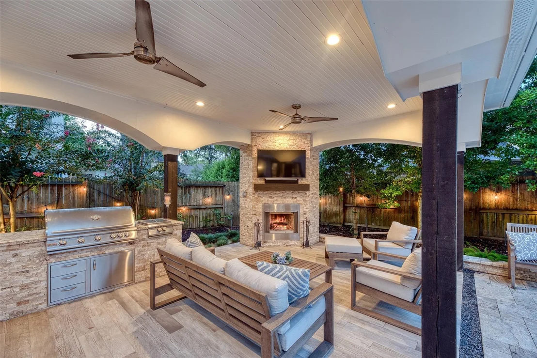 Photo of 923 Chinquapin Place