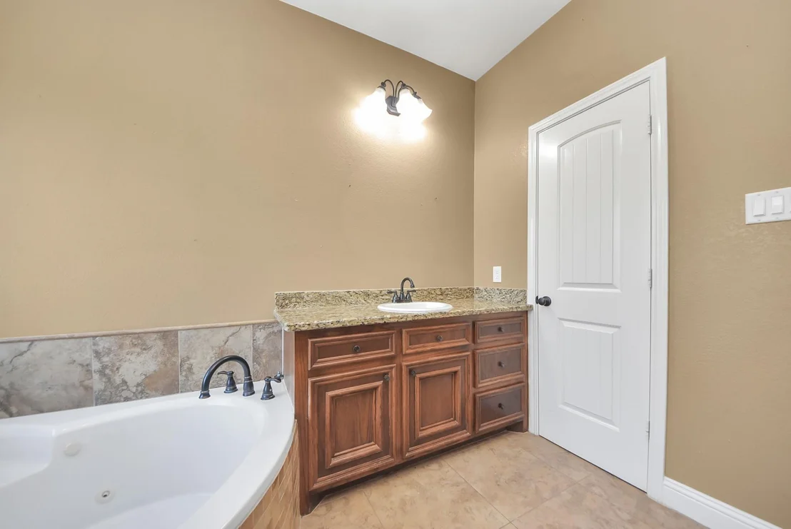 Photo of 314 County Road 6881 N