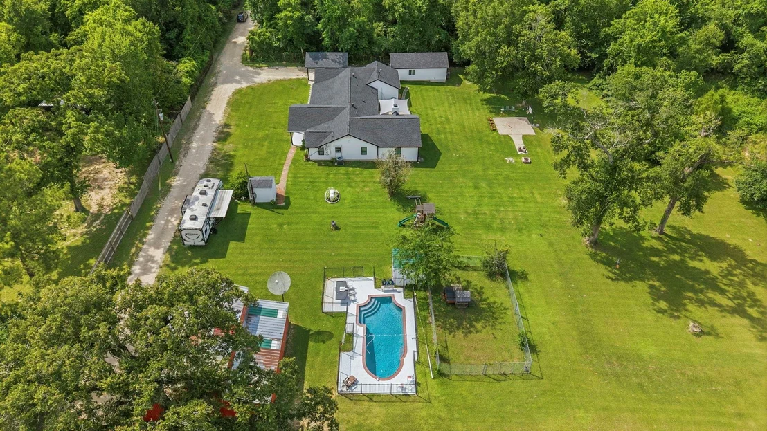 Photo of 5110 Treaschwig Road