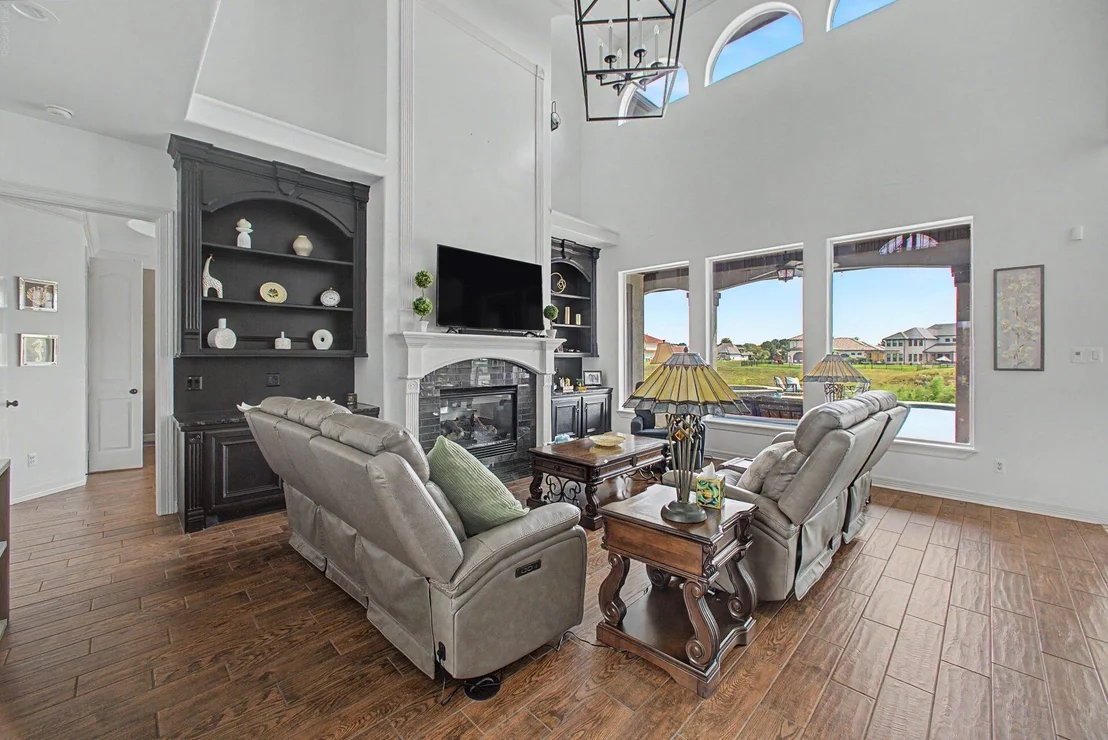 Photo of 11625 Grandview Drive