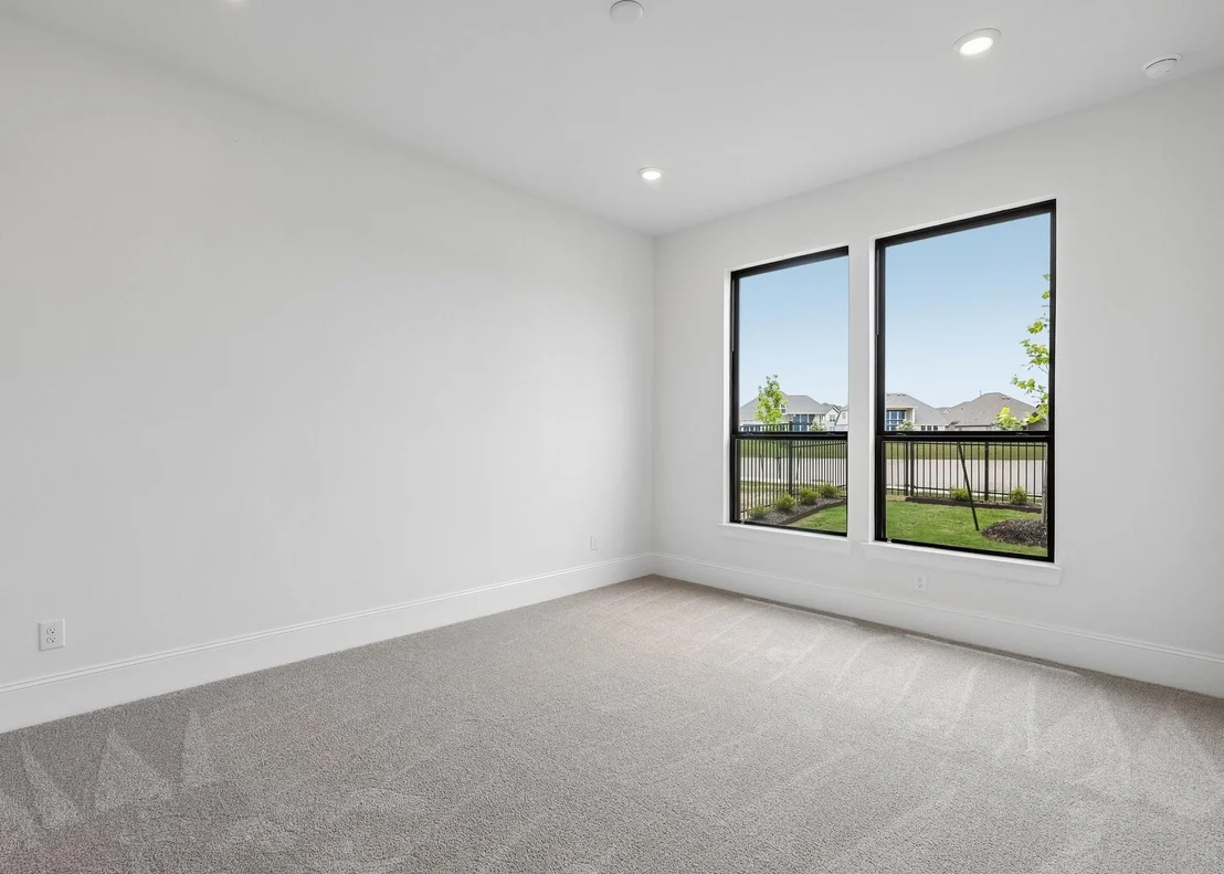 Photo of 32419 Lakeside Park