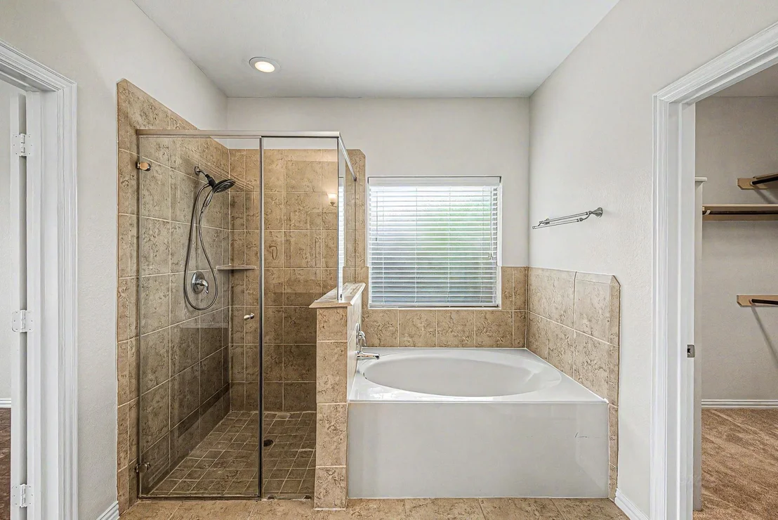 Photo of 2302 Blue Jay Lane