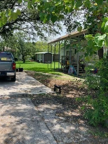 Photo of 415 5th Street