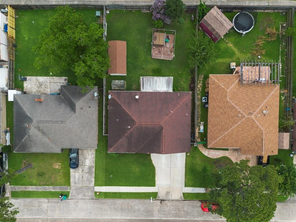 Photo of 3627 Raindrops Road