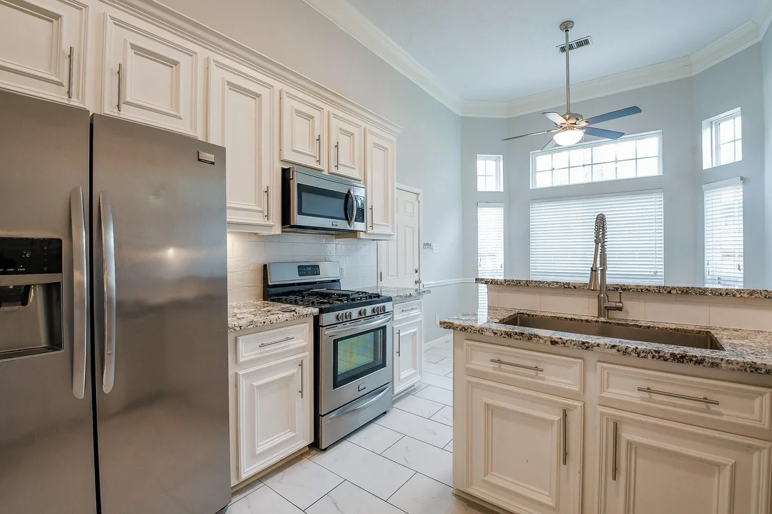 Photo of 21818 Windsor Castle Drive