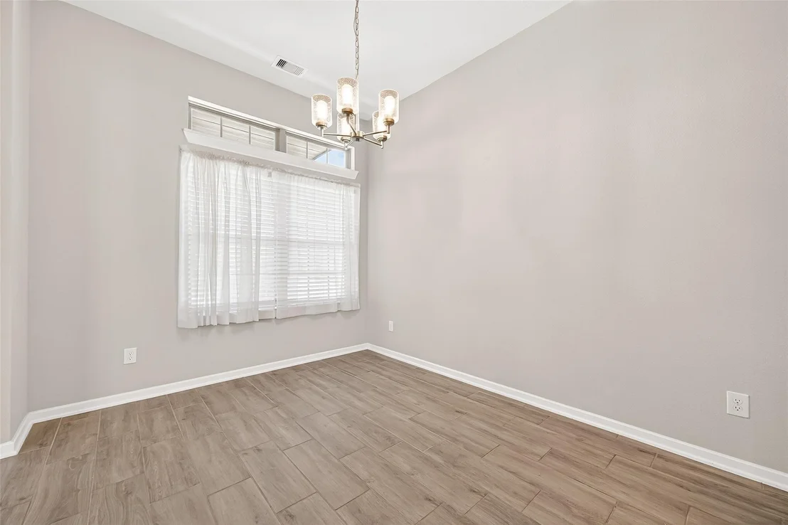 Photo of 4207 Maple Glen Drive