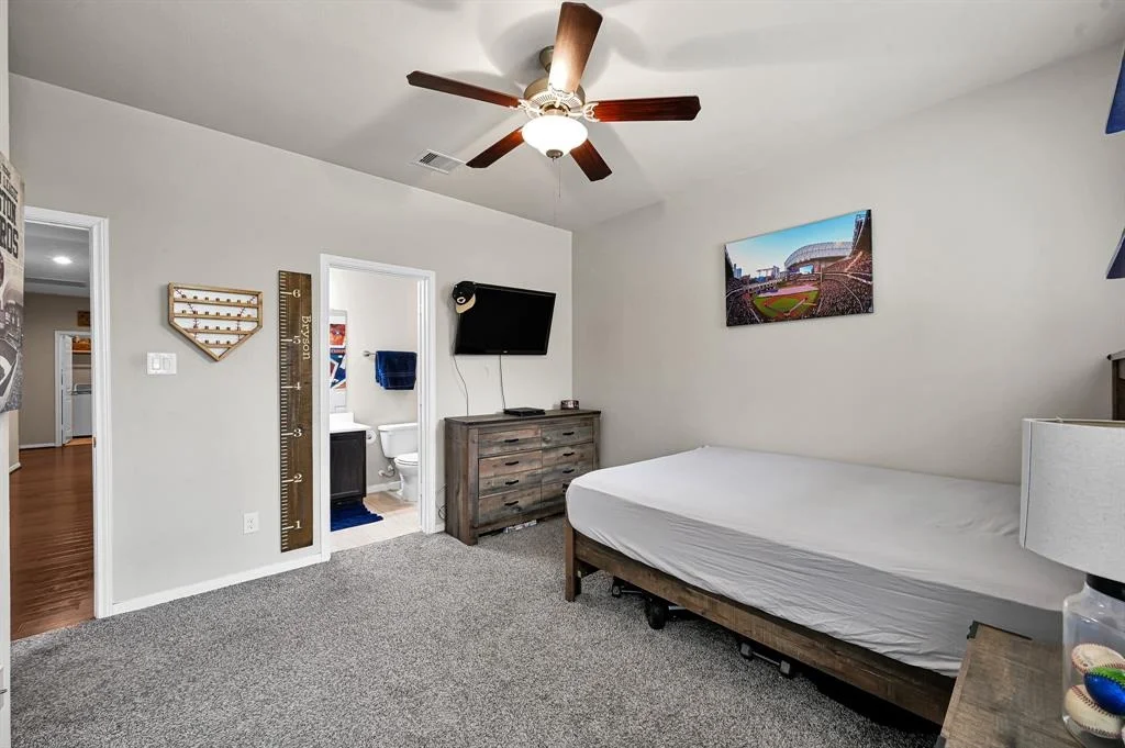 Photo of 9175 White Tail Drive