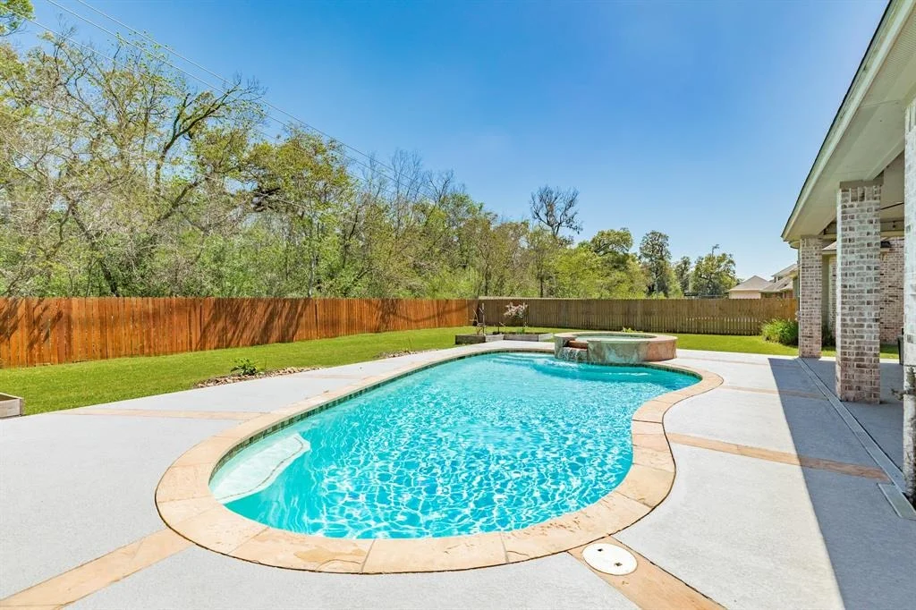 Photo of 230 Arrowhead Drive