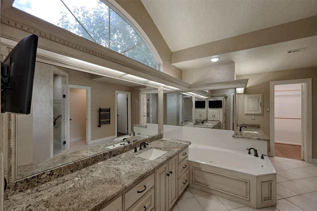 Photo of 206 Virginia Lane