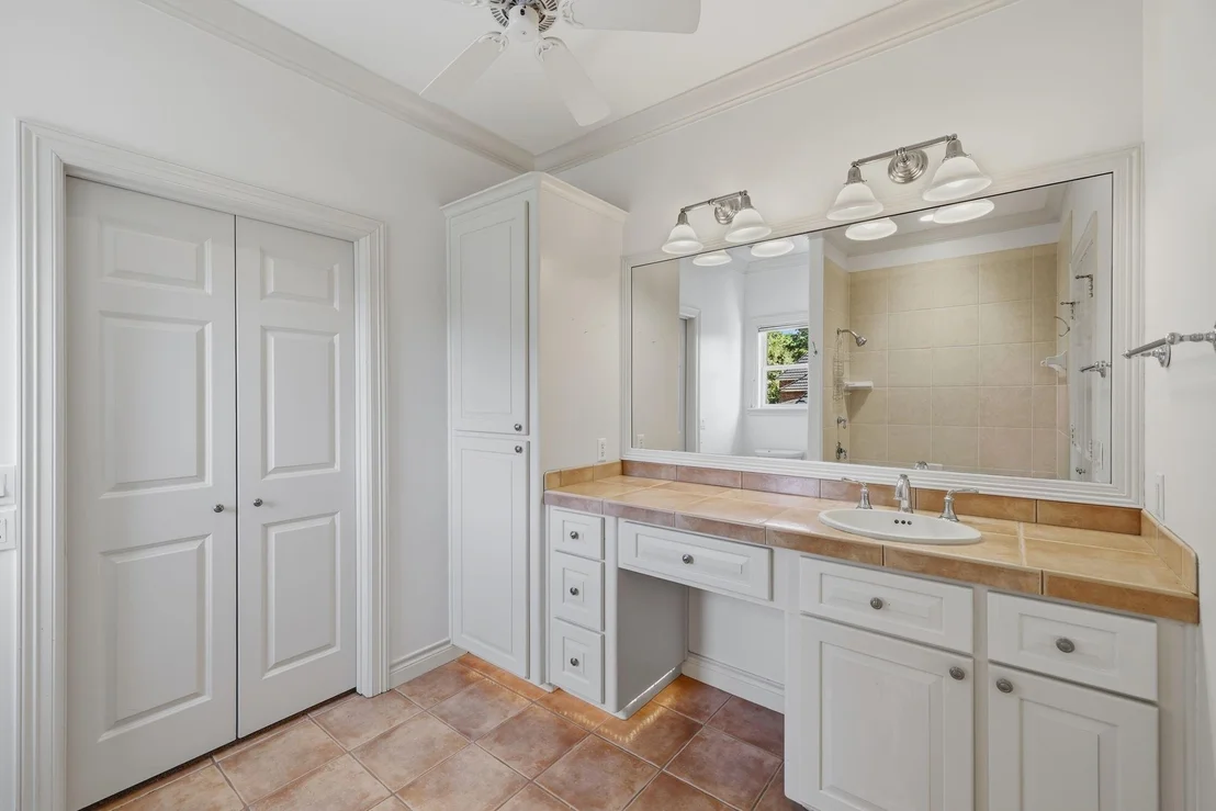 Photo of 25722 Haven Lake Drive