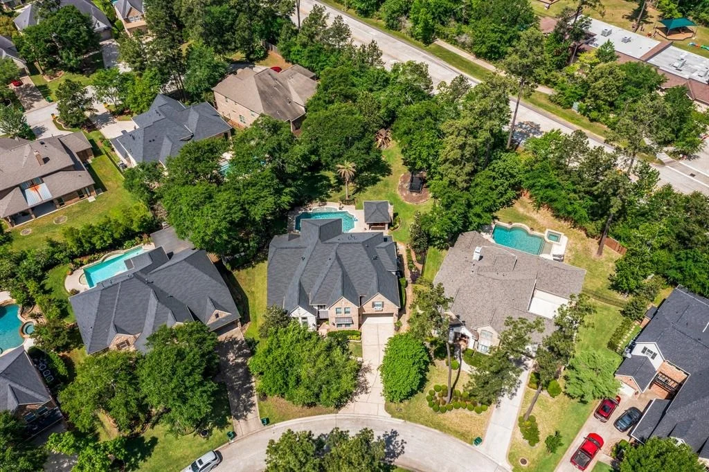 Photo of 66 N Veilwood Circle