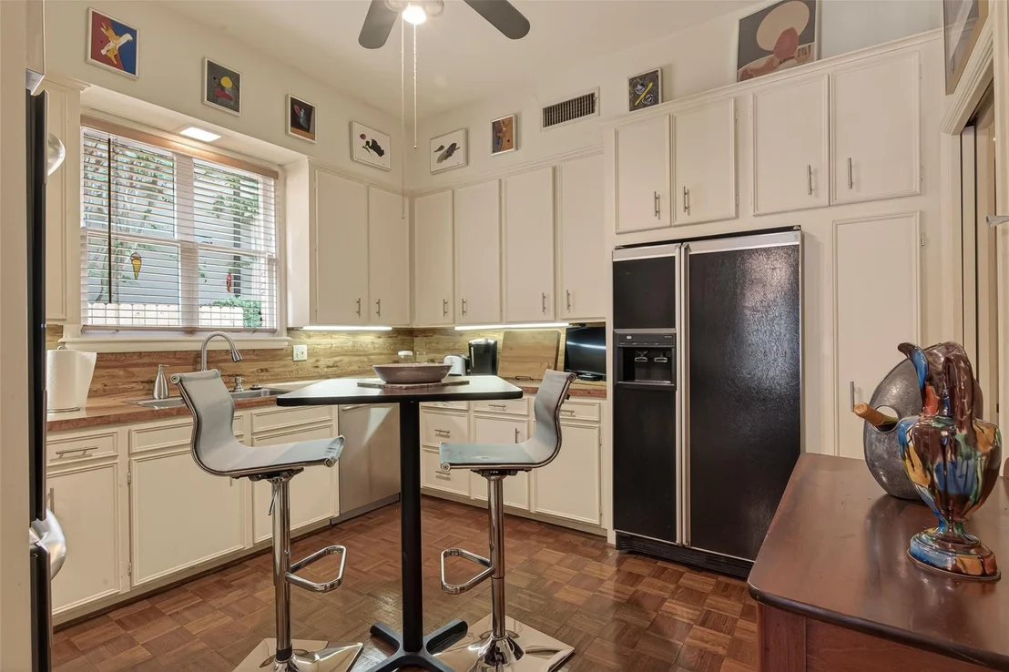 Photo of 2030 Southgate Boulevard