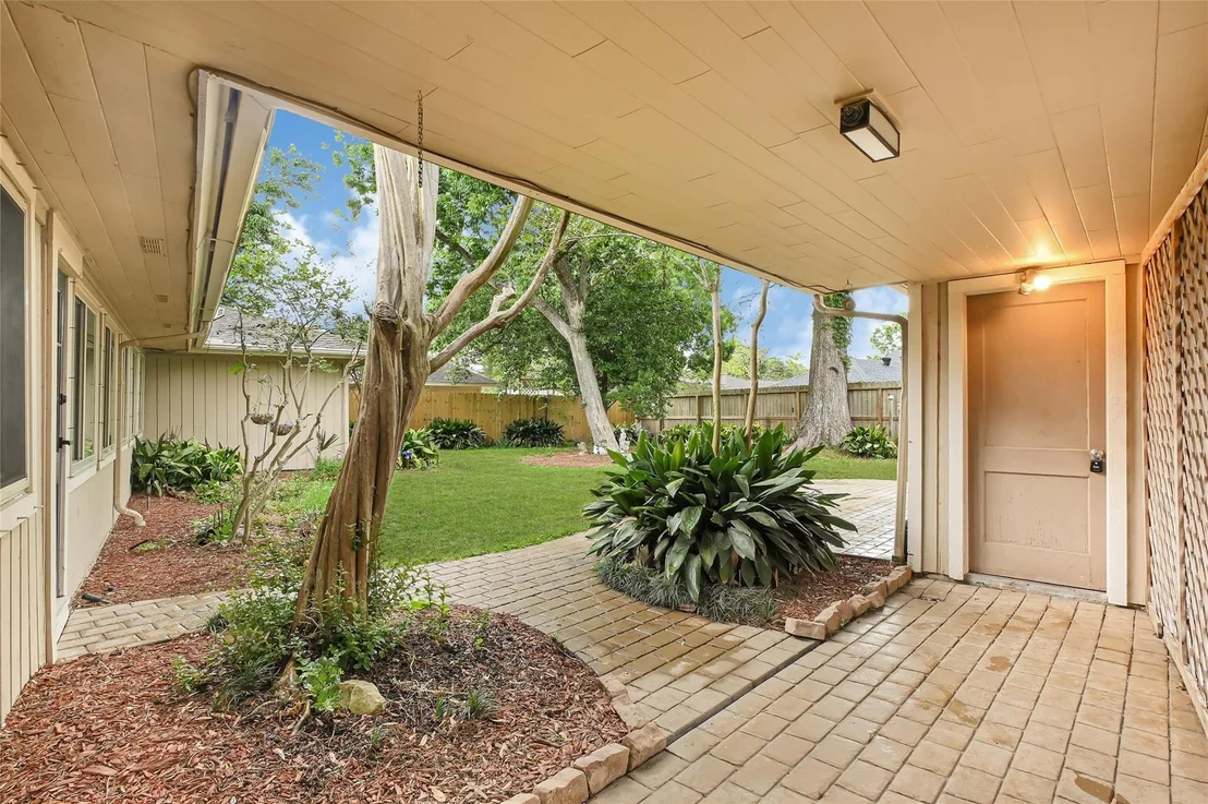Photo of 1418 Pirates Cove