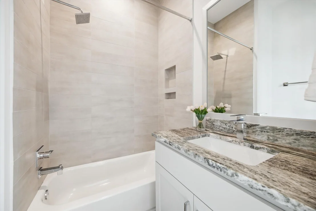 Photo of 2119 Emancipation Avenue