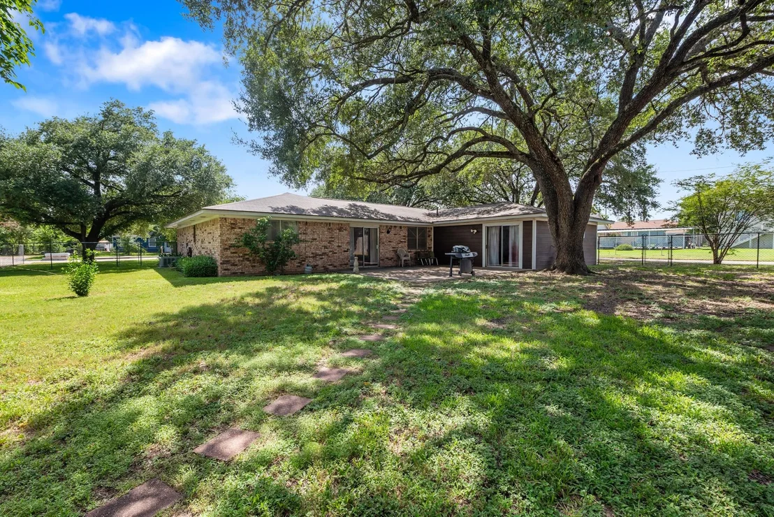 Photo of 1910 Palasota Drive