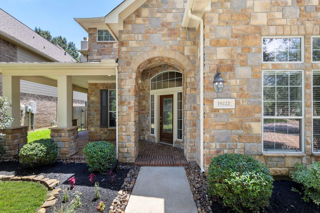 Photo of 19222 Senterra Lakes Boulevard