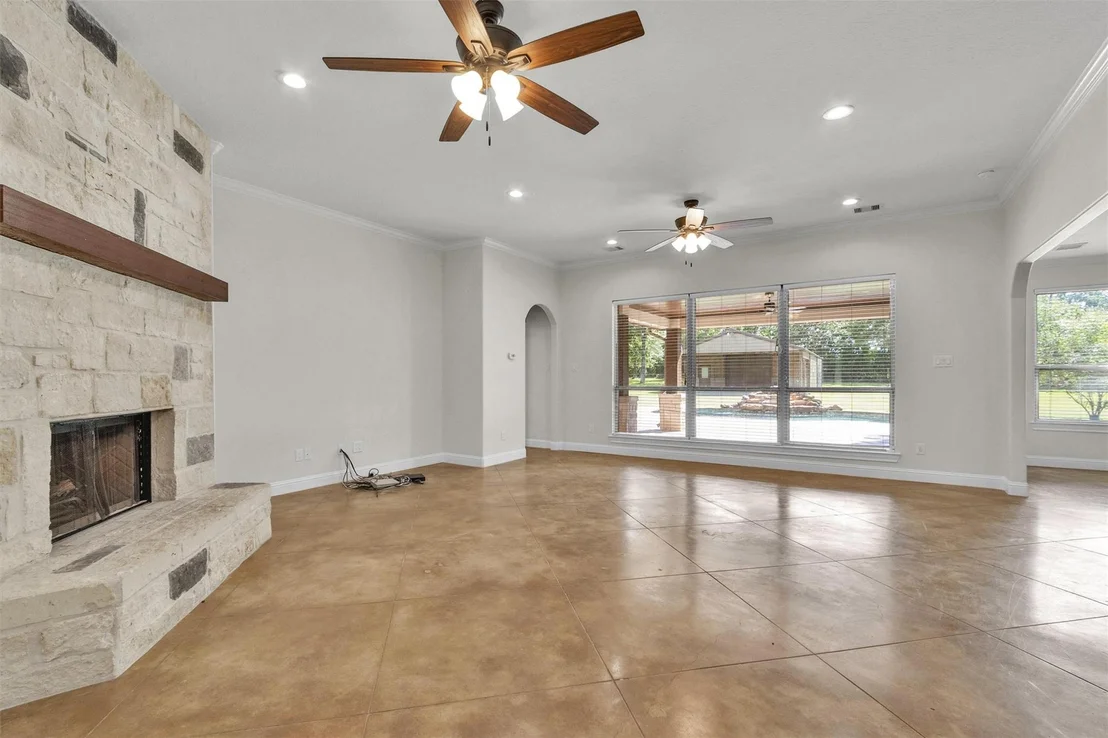 Photo of 11498 Oak Springs Drive