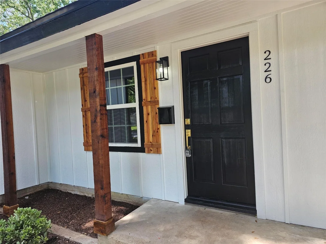 Photo of 226 Laurel Street
