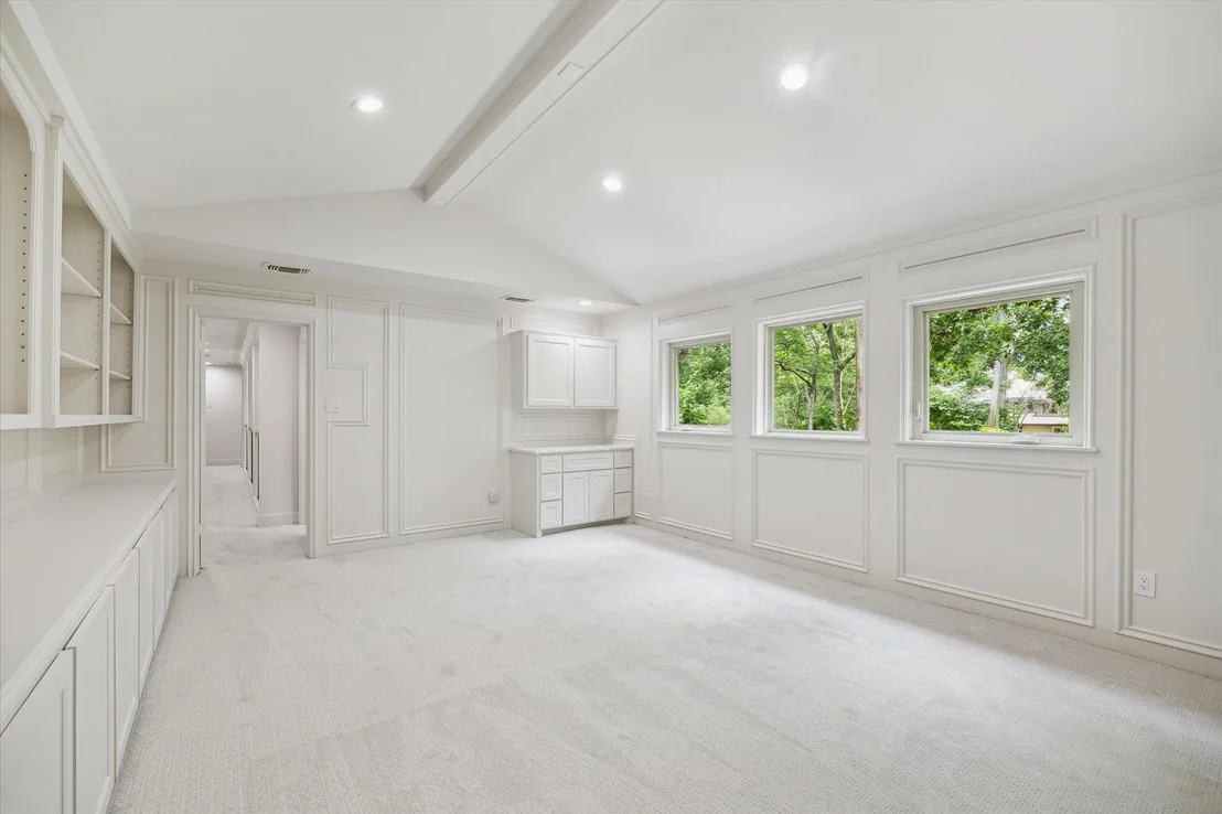 Photo of 2819 W Wildwind Circle