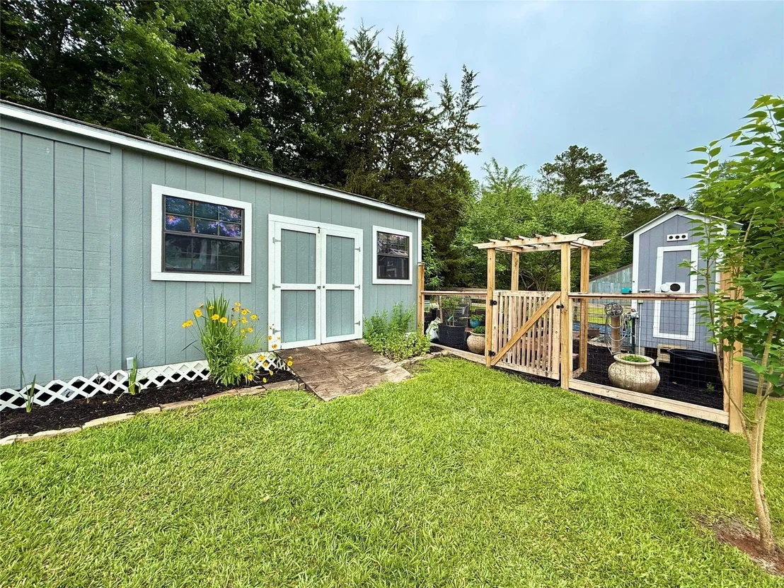 Photo of 12220 Shepard Hill Road
