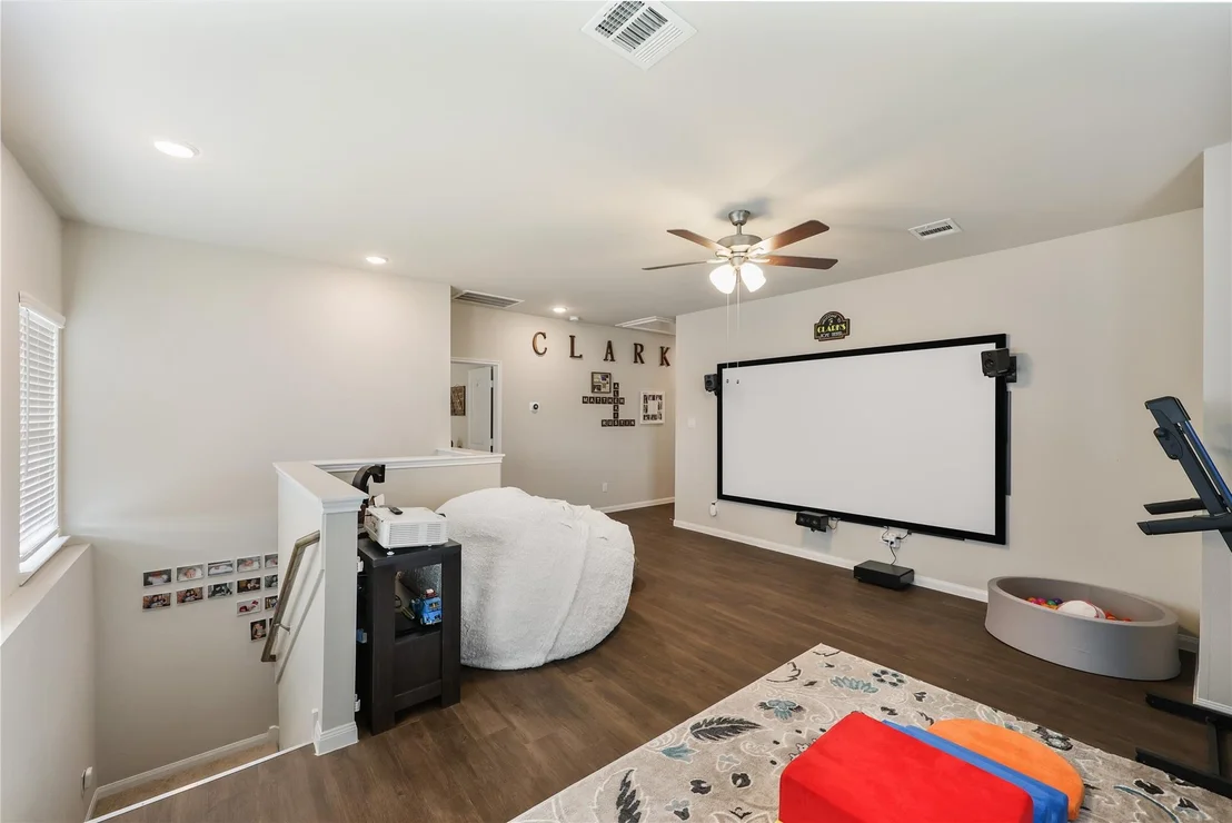 Photo of 94 Hanover Lane