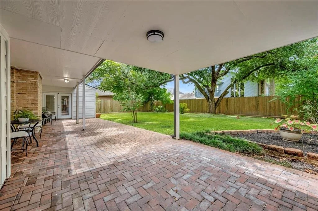 Photo of 15050 Pearhaven Drive