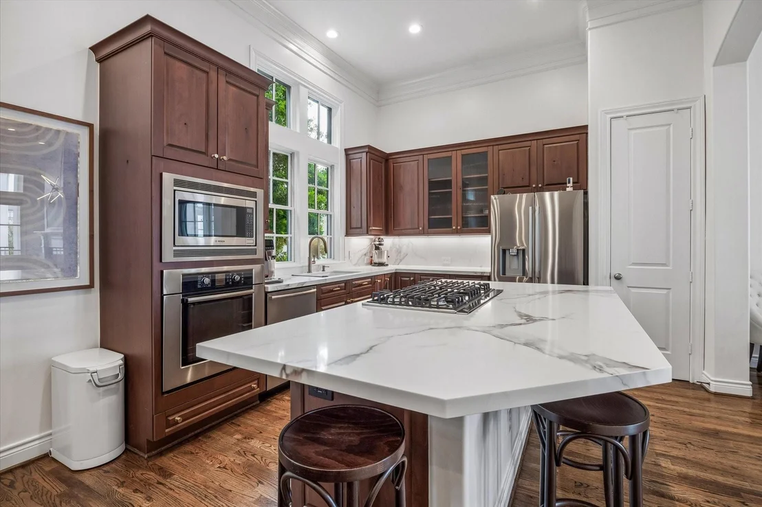 Photo of 6015 Post Oak Green Lane