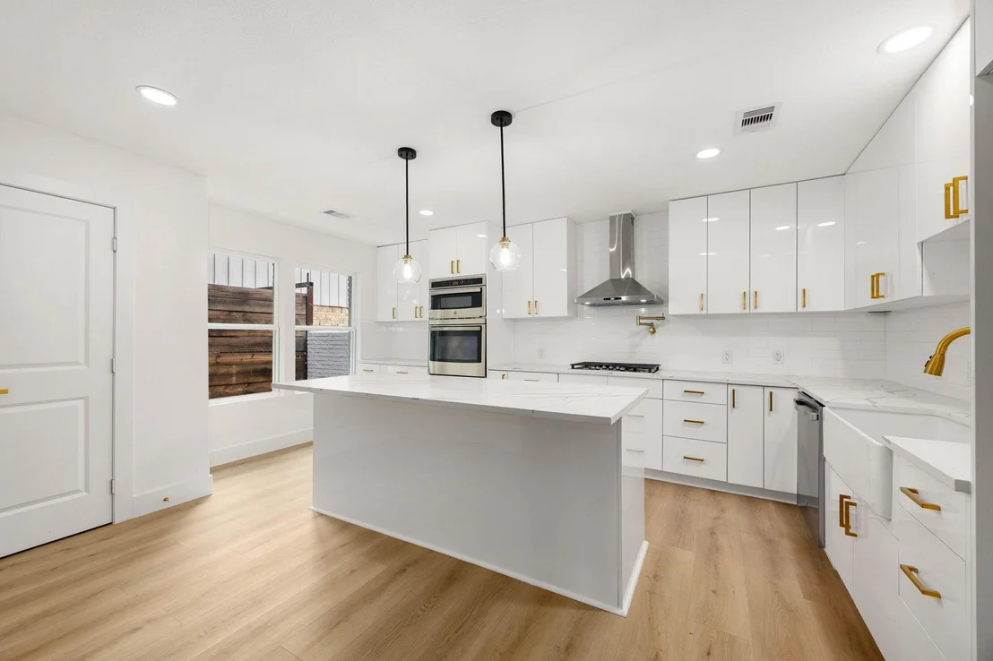 Photo of 5518 Beechnut Street