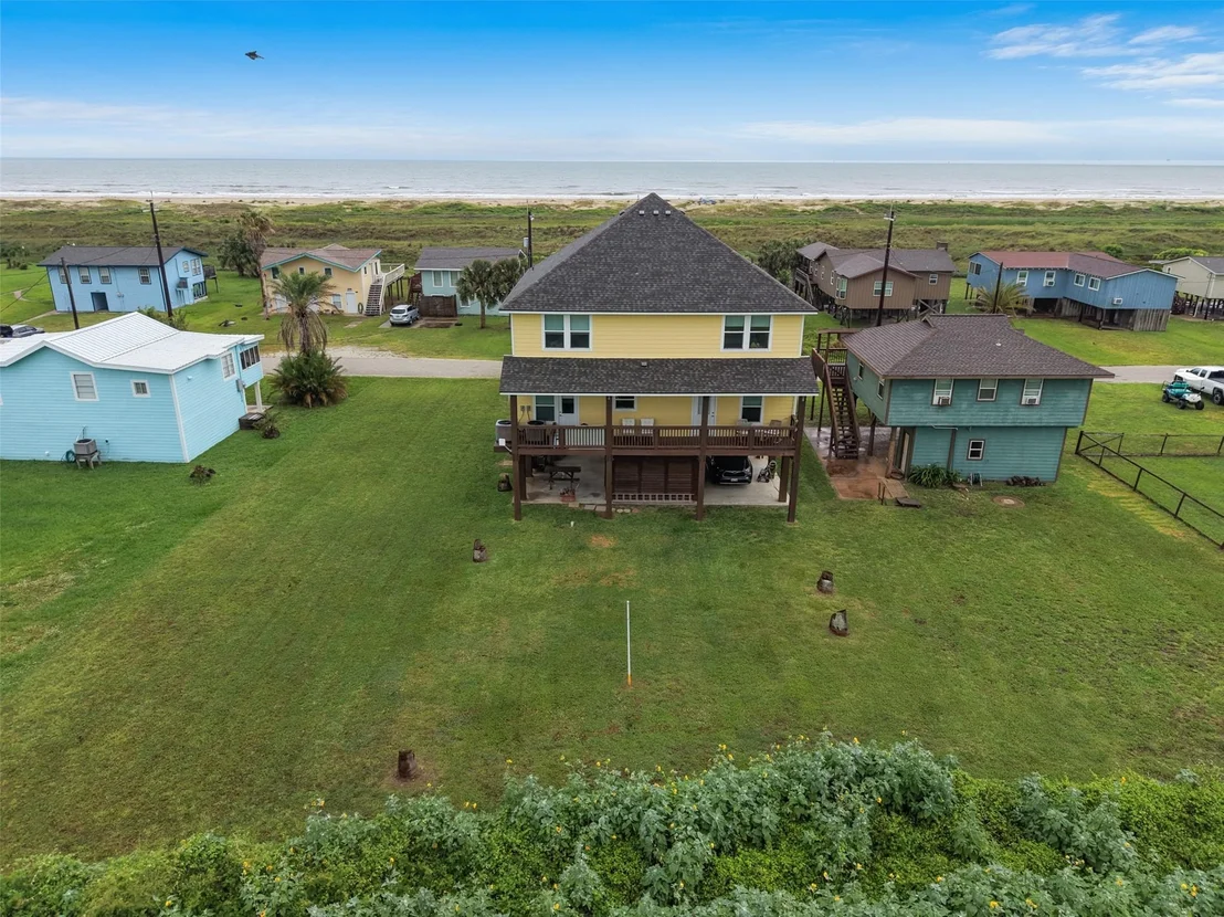 Photo of 521 Beachfront Drive