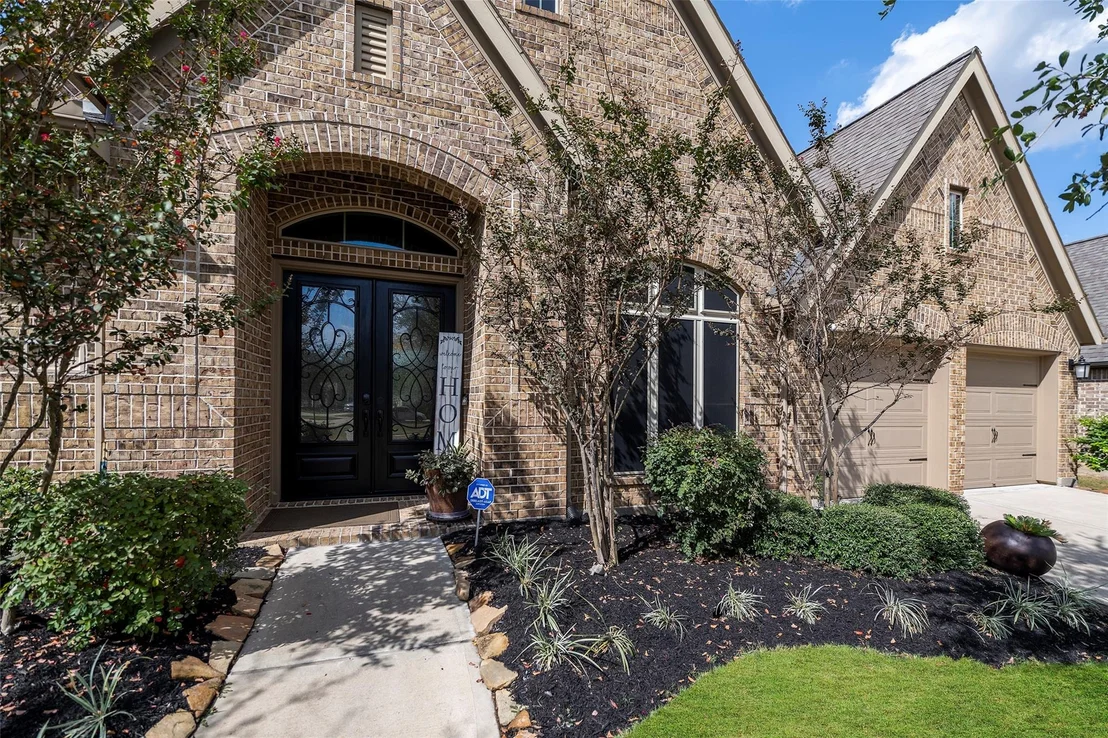 Photo of 30614 Indigo Falls Drive