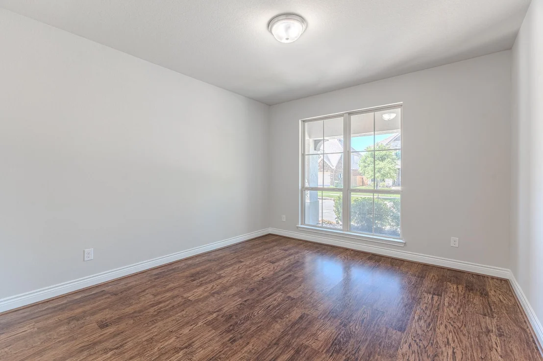 Photo of 27918 Madison Bend Drive