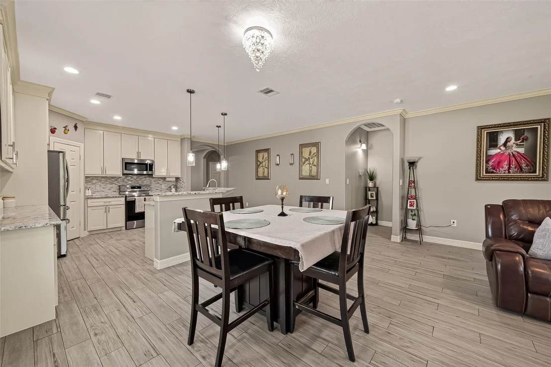 Photo of 709 Coen Road