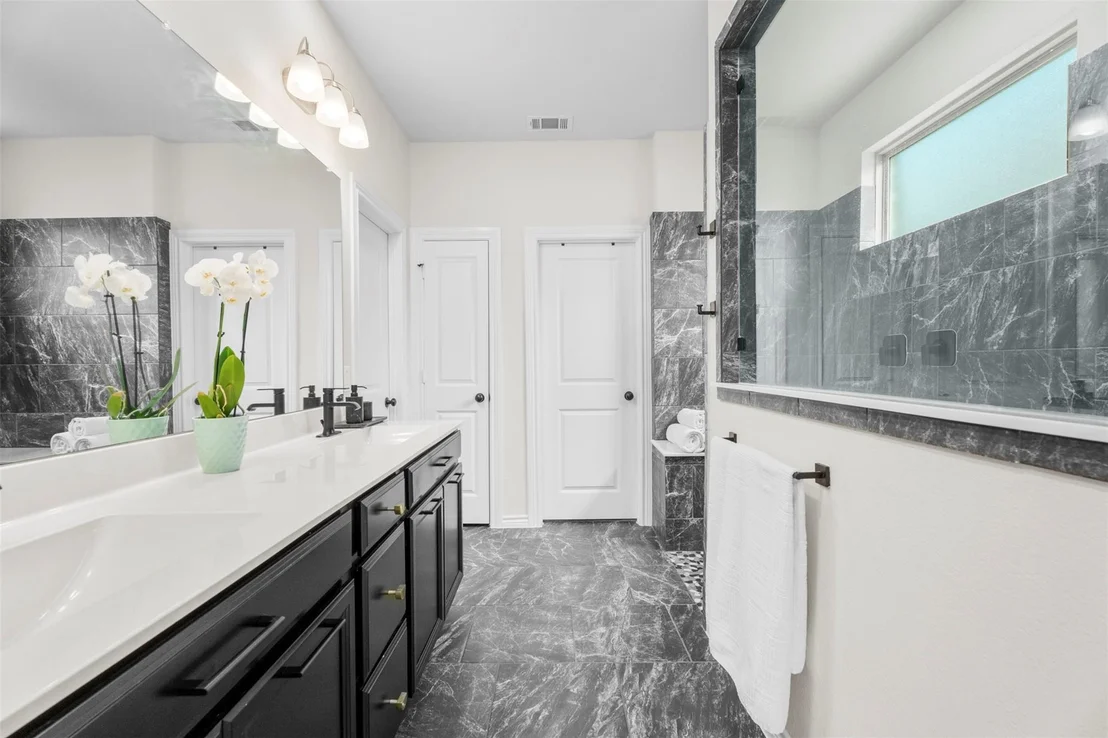 Photo of 27809 Ellie Oak Lane