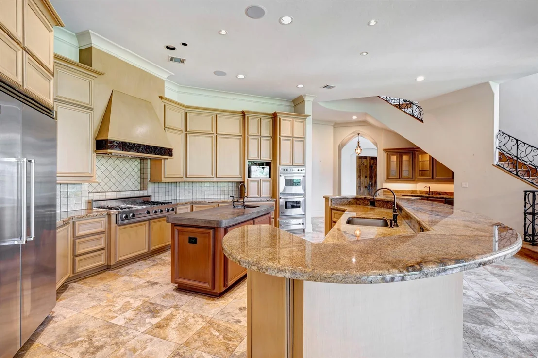 Photo of 710 Pinehaven Drive