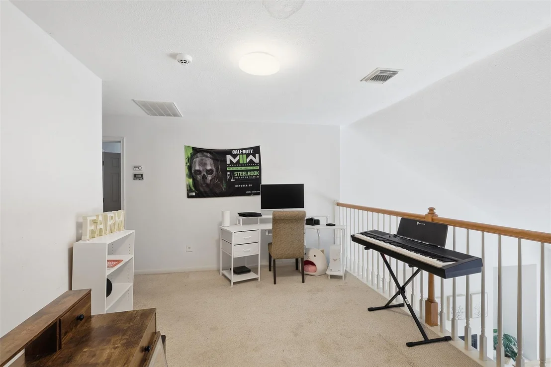 Photo of 187 Bristol Bend Circle