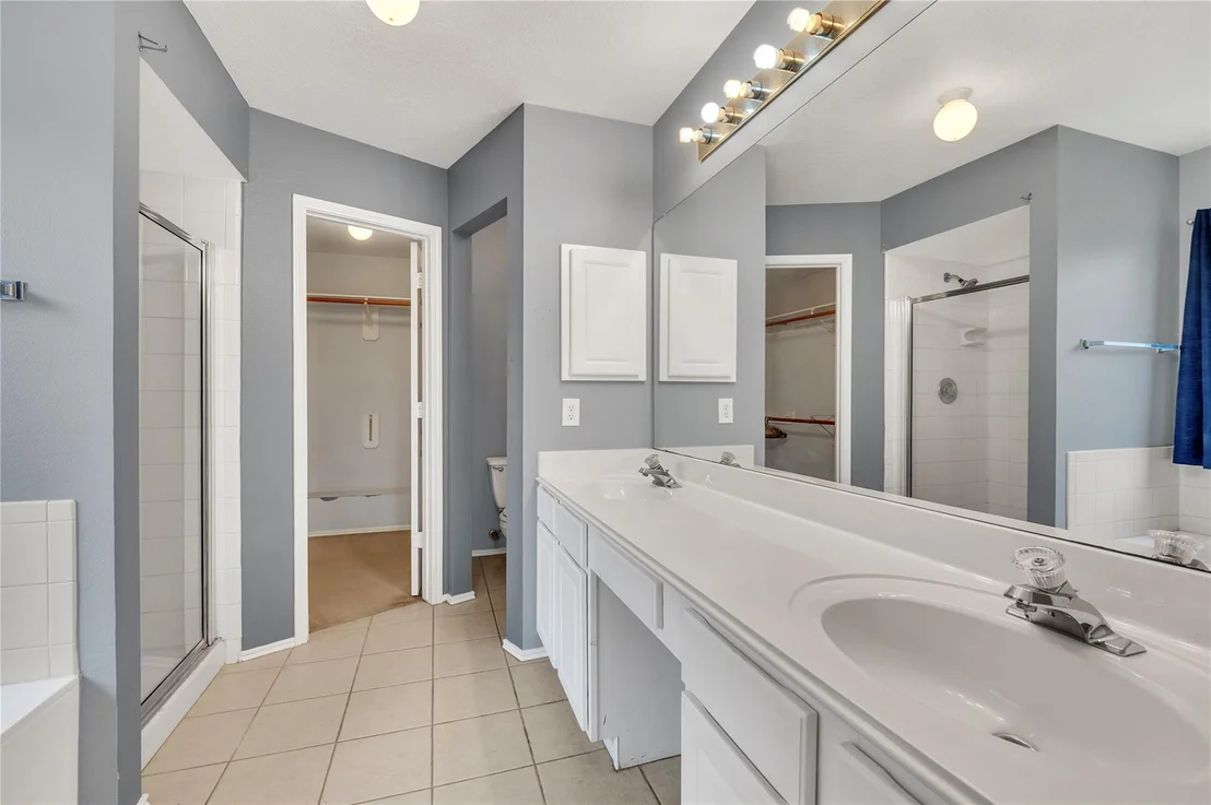 Photo of 2701 Quail Run Drive
