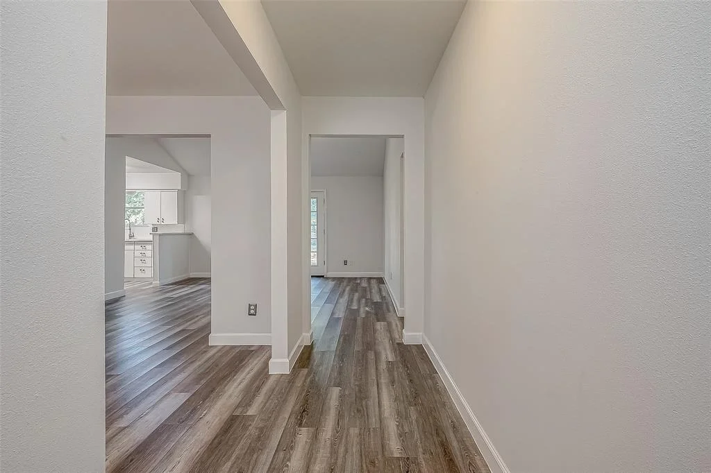 Photo of 5914 Dawnridge Drive