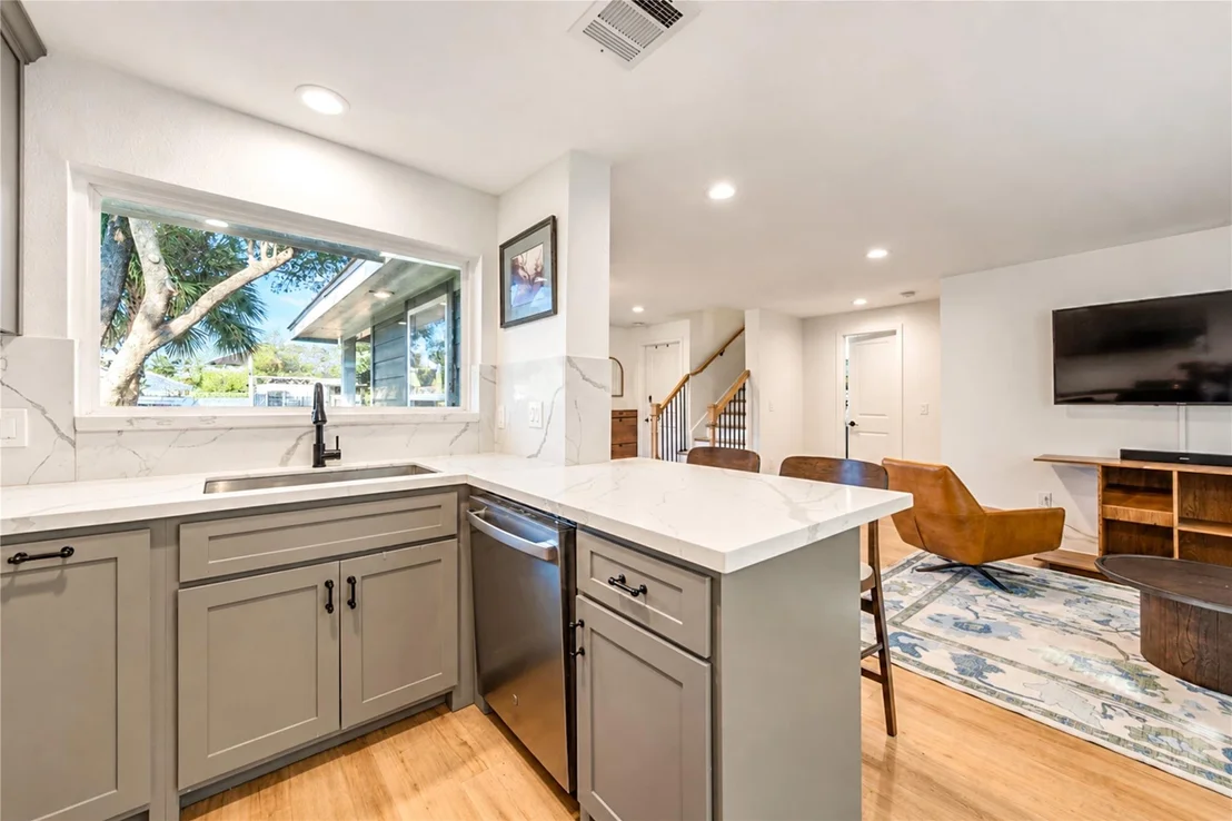 Photo of 1006 Archer Street
