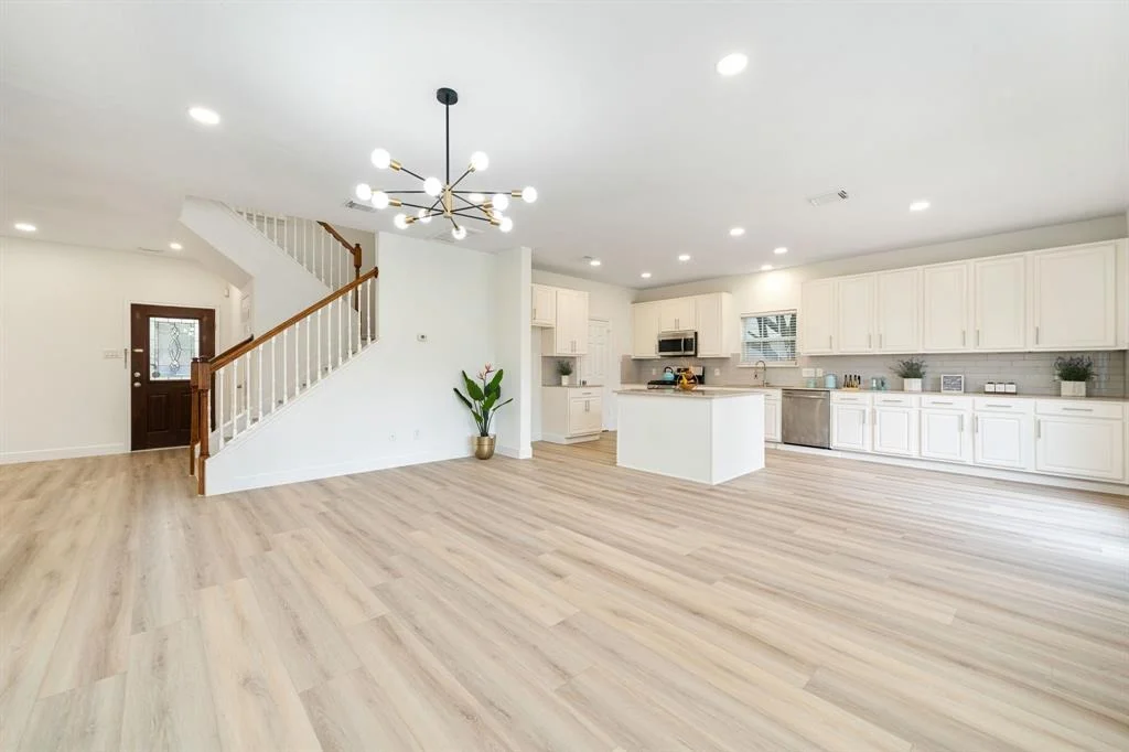 Photo of 6435 Gardenspring Brook Lane
