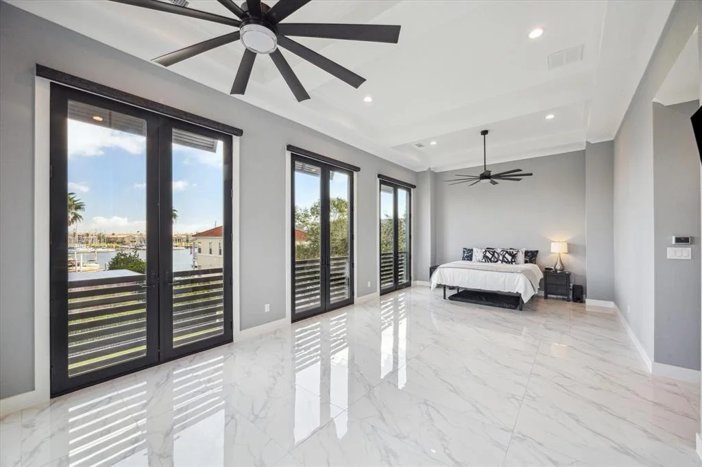 Photo of 601 Harborside Way