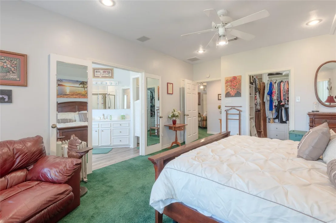 Photo of 108 Cottonwood Road
