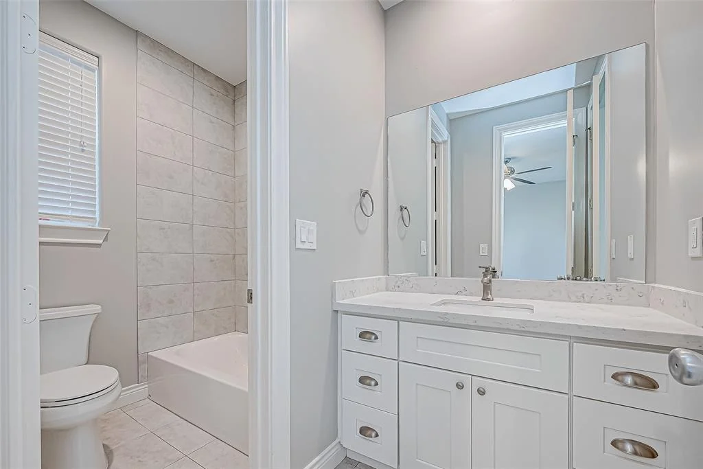 Photo of 8902 Spring Knoll Forest Drive