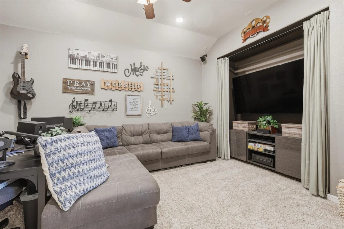 Photo of 27920 Seger Bend Trail