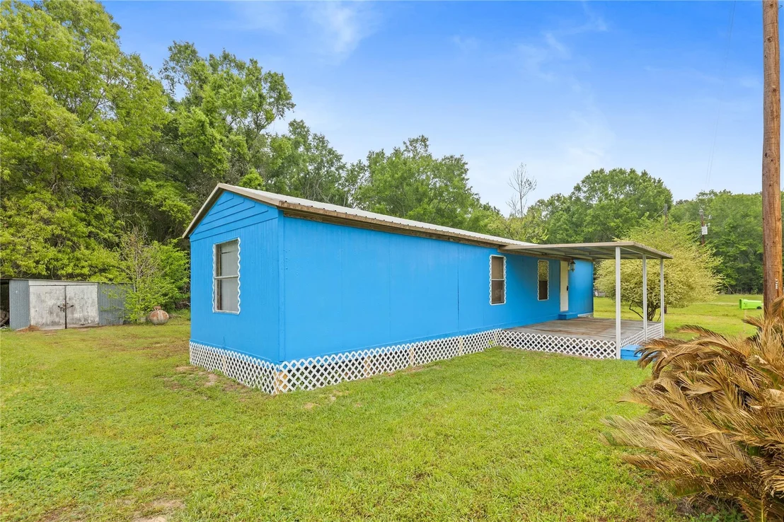 Photo of 370 Lakeside Circle