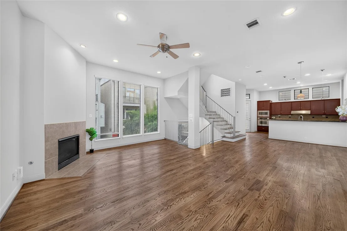 Photo of 818 Lester Street