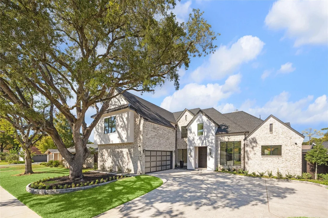 Photo of 10626 Riverview Drive