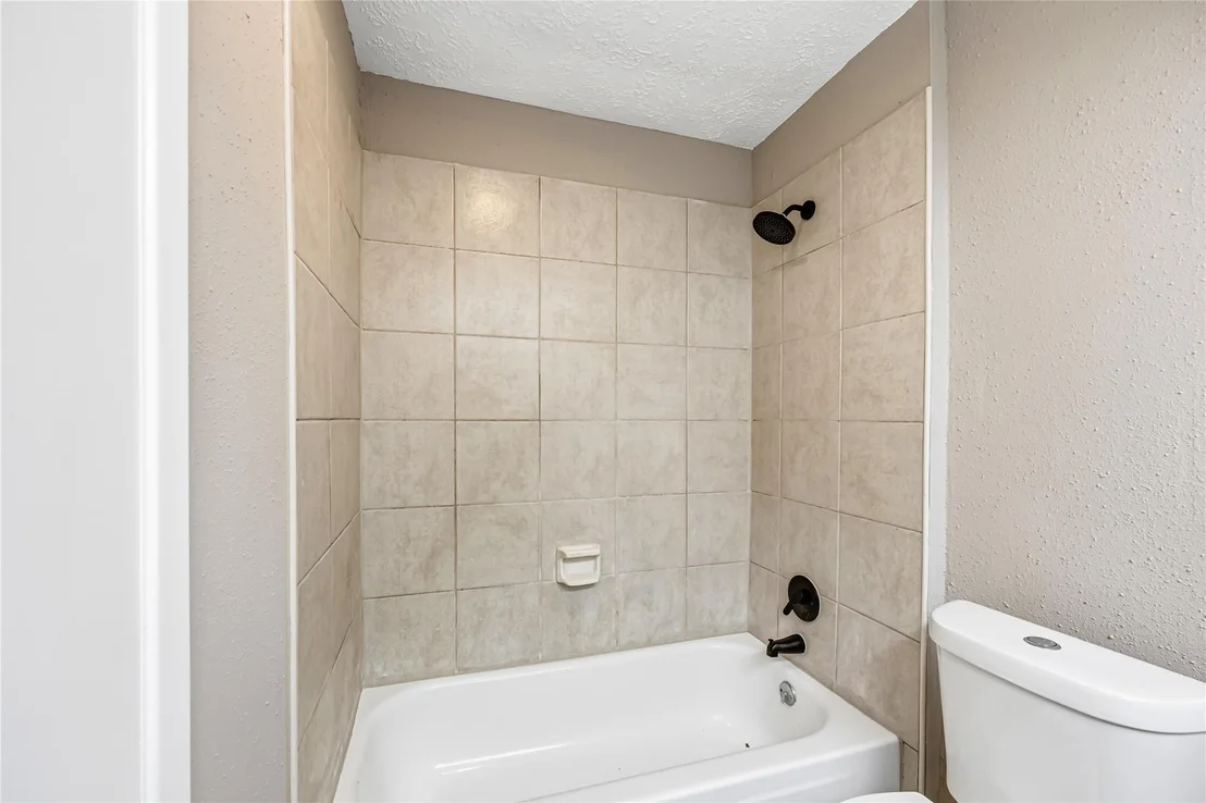 Photo of 23323 Birnam Wood Boulevard